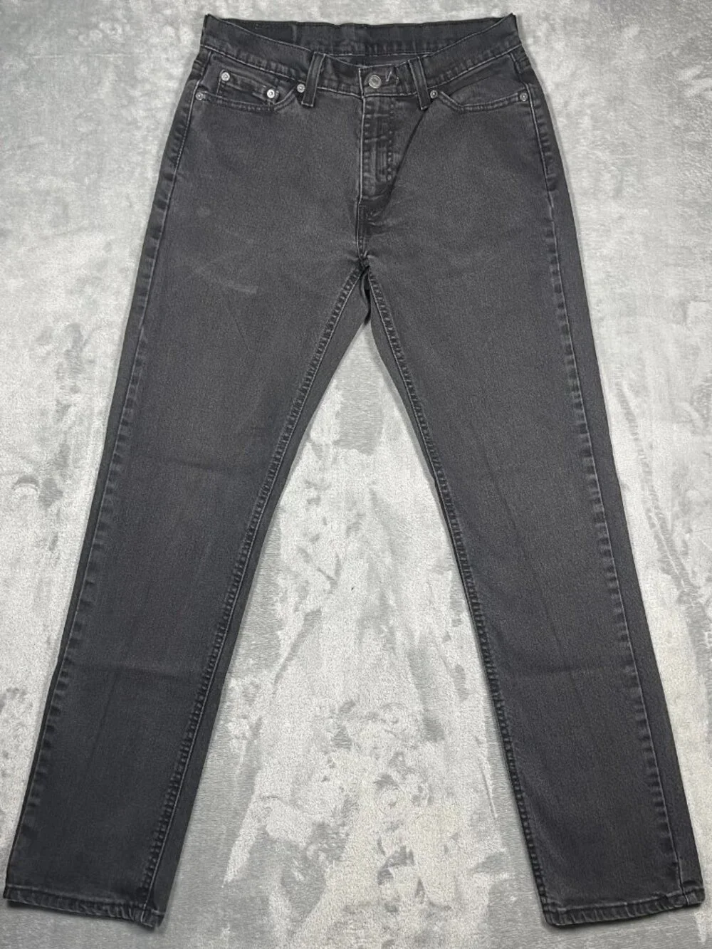 Vintage Levi’s 541 Black Denim Jeans 30x34 Athletic Tapered Men’s Faded 90s Y2K